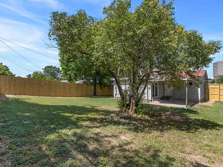 12030 Willowdell Dr — Photo 17