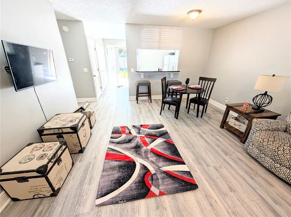 orlando-florida-46183379 picture