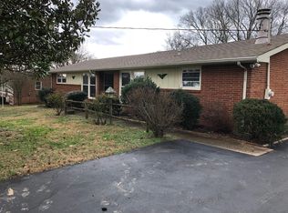 211 NW Clearview Dr, Mount Juliet, TN 37122