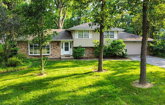 4th image of 24519 W Lancelot Ln