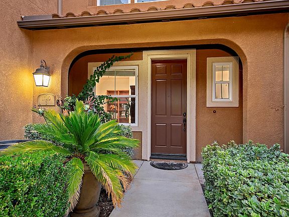 2nd image of 17010 Calle Trevino Unit 3
