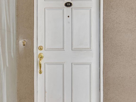 2nd image of 3818 W End Ave APT 106