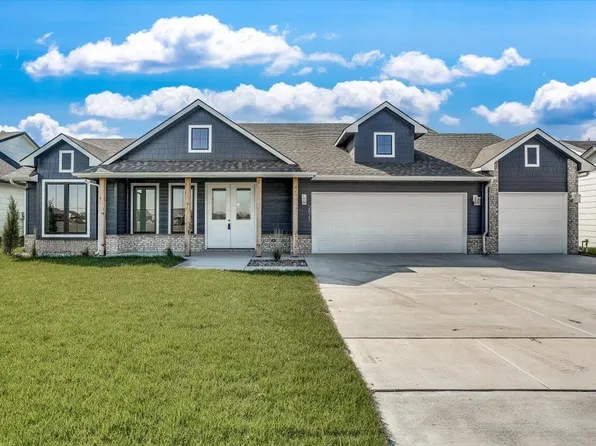 2823 E Sunnyslope Ct, Wichita, KS 67219