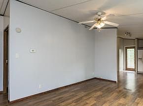 4th image of 4715 Benttree Dr