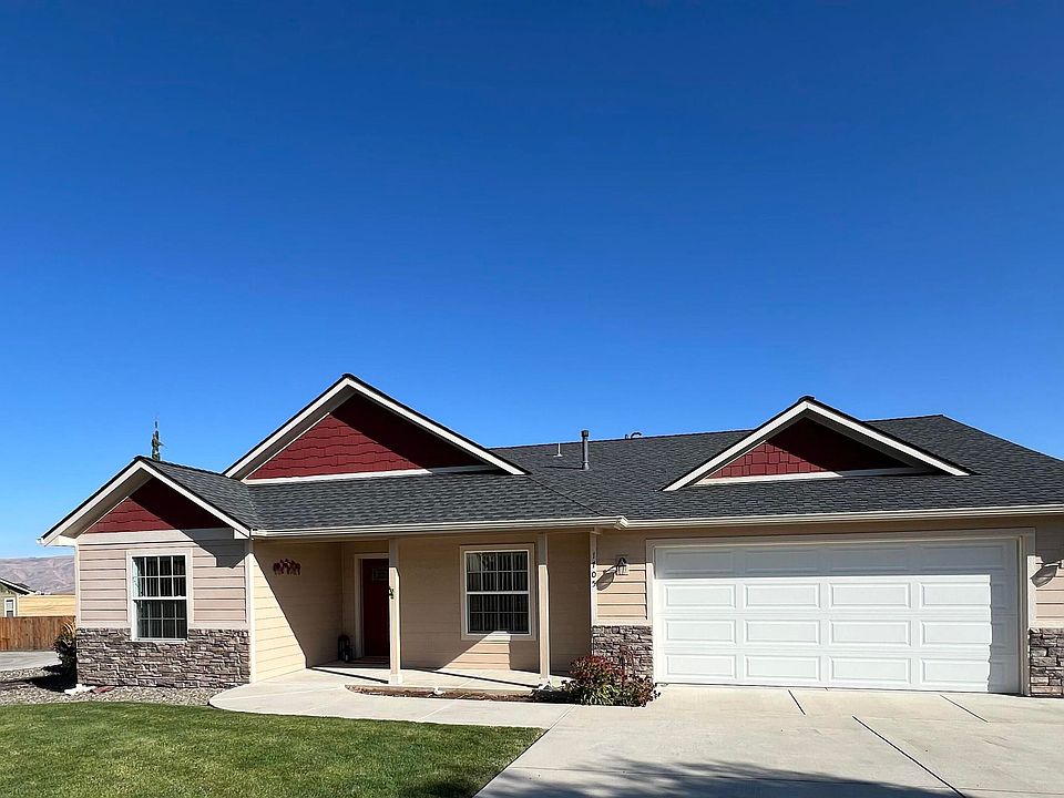 1st image of 1705 Pioneer Dr