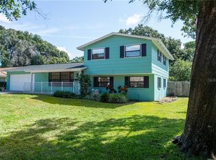 6801 Crest Hill Ct, Tampa, FL 33615