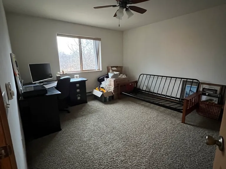 241 N Willson Dr #G — Photo 9