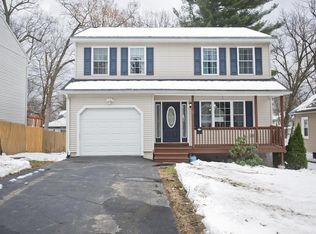27 Ambrose St, Springfield, MA 01109