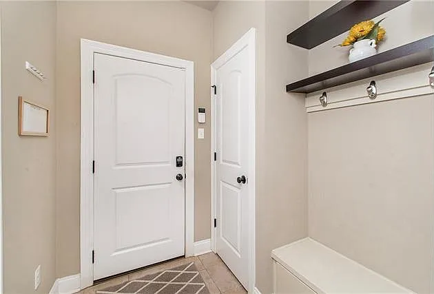 43293 Quiet Lake Dr — Photo 27