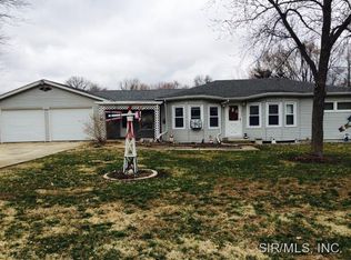 511 W Morgan St, Bunker Hill, IL 62014