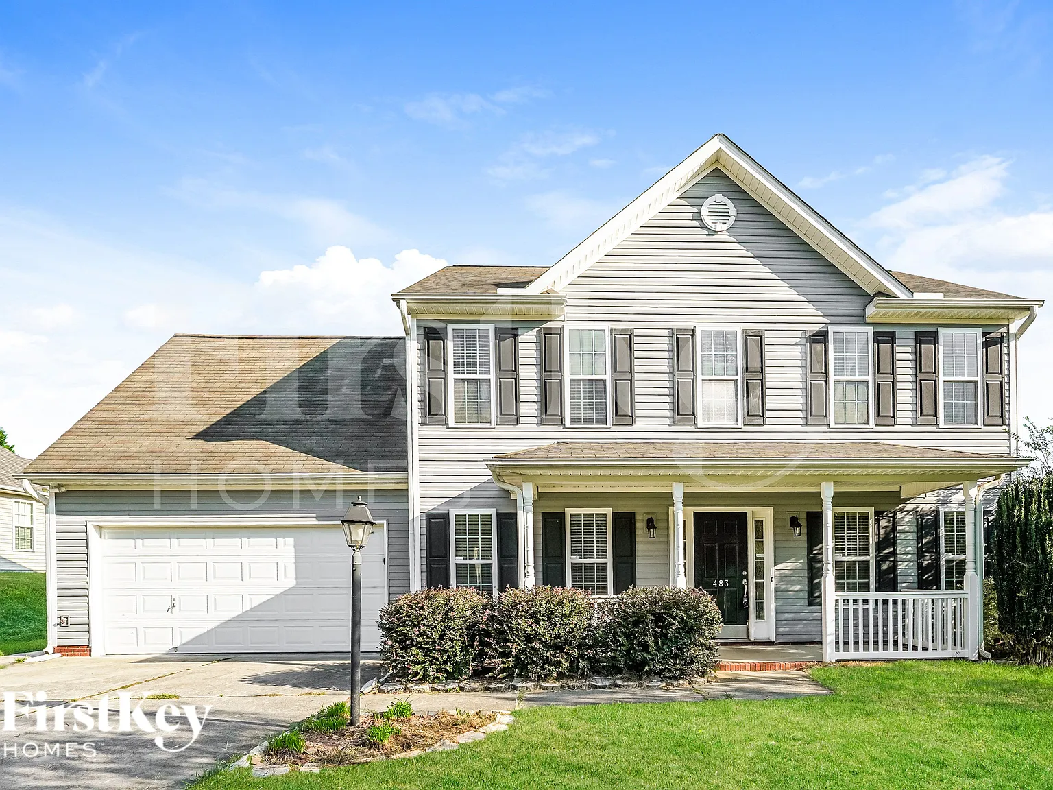 4 bed, 2.5 bath, 2024 sqft, $2,180 — Photo 1