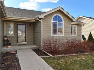 3279 White Buffalo Dr, Wellington, CO 80549