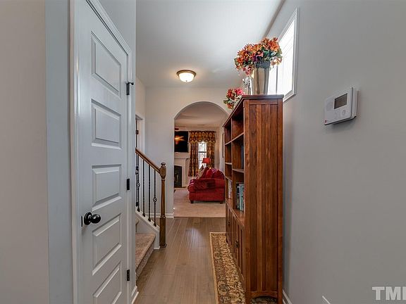 4th image of 218 Carissa Dr