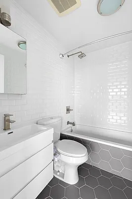 Rented by Compass | media 6