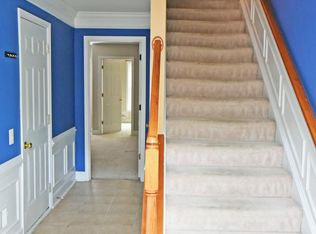 13725 Maple Sugar Ln, Herndon, VA 20171