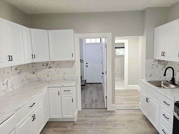 3rd image of 108 Highland Ave APT 1