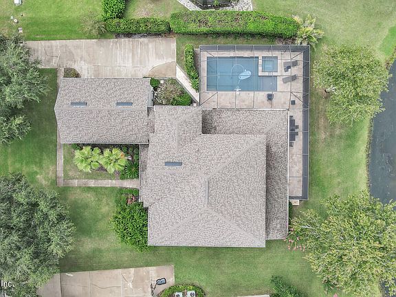 5th image of 1836 FOREST GLEN Way