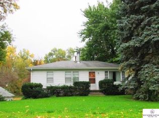 7915 Maple St, Omaha, NE 68134