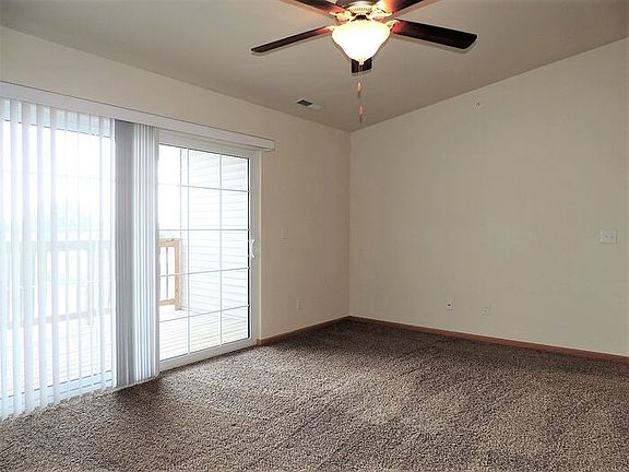 4th image of 203 Prairie Rose Ln APT 304