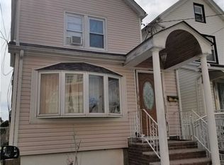 9204 213th St, Queens Village, NY 11428