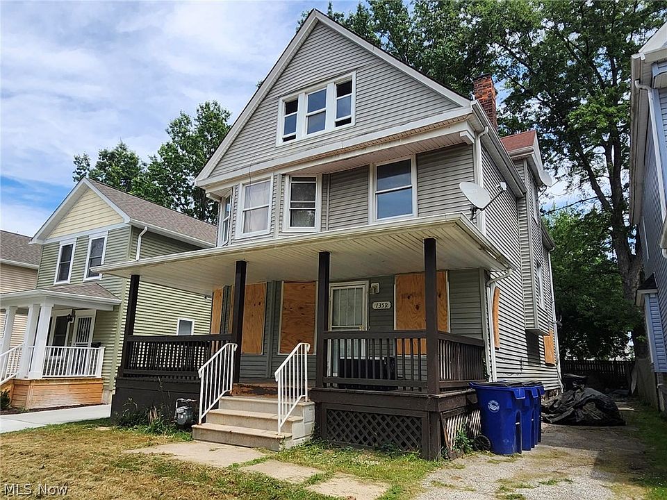 1st image of 1359 E 114th St