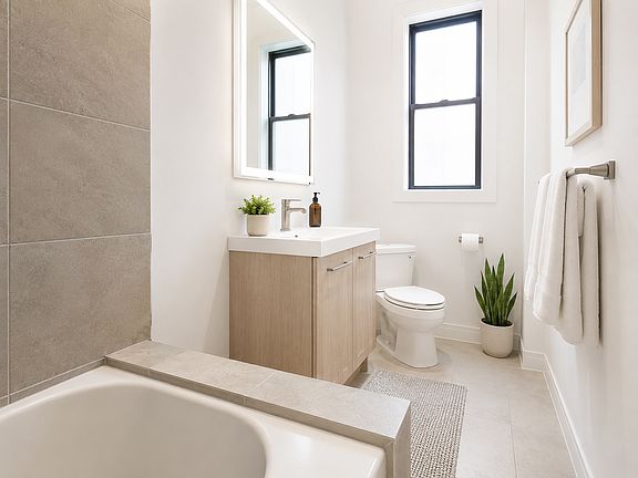 4th image of 143 Starr St #3RR