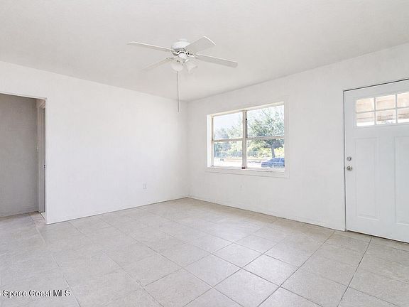 5th image of 2234 Post Rd