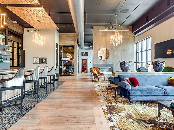 Club Room 1
