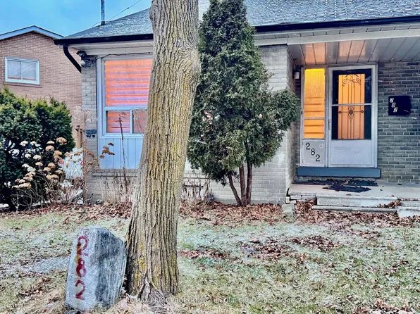282 Roywood Dr, Toronto, ON M3A 2E6