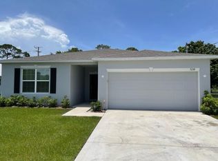 5230 NW North Piper Cir, Port Saint Lucie, FL 34953