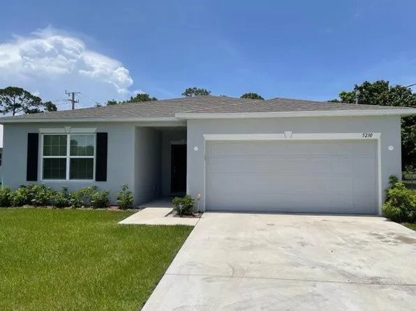 5230 NW North Piper Circle, Port St Lucie, FL 34986