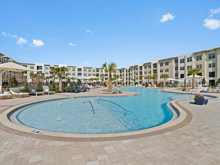 Salt-Water Pool with Sun Shelf & Grills