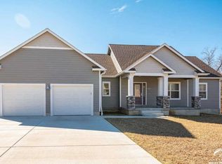 1217 Fremont St, Baldwin City, KS 66006