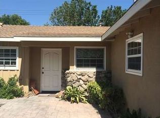 2064 Wisteria St, Simi Valley, CA 93065