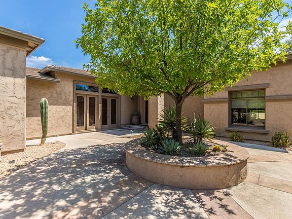 5th image of 3099 E Cedar Dr