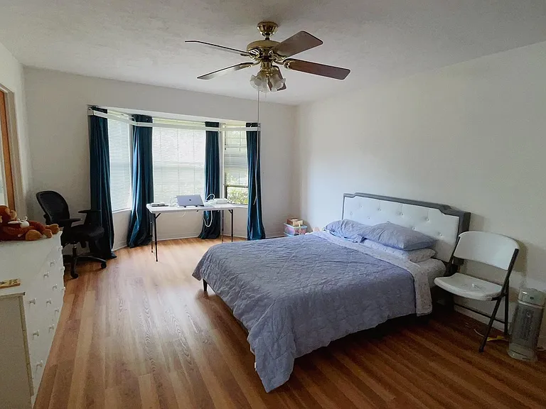 7720 NW 38th Pl — Photo 16