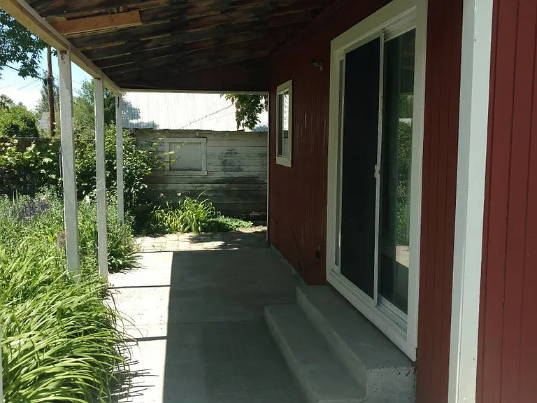 370 E Kensington Ave — Photo 22