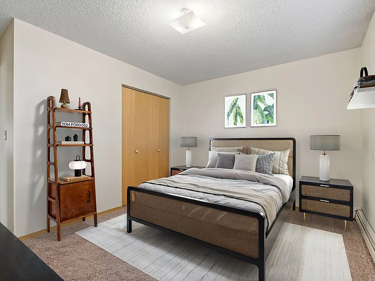 One Bedroom A - 1 Bed / 1 Bath - 725 Sq.Ft.