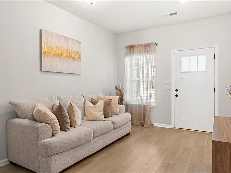 2538 Polaris Way SW — Photo 5