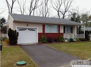 2 Idaho Dr, Whiting, NJ 08759
