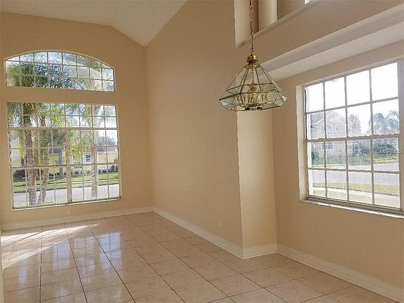 5th image of 2580 Davenport Cir