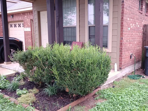 913 Brown Rock Dr #1, New Braunfels, TX 78130