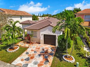 1511 SW 106th Ave, Pembroke Pines, FL 33025