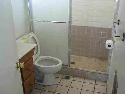 3rd image of 3520 Ely Ave