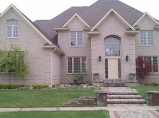 55254 Whispering Pnes, Utica, MI 48316