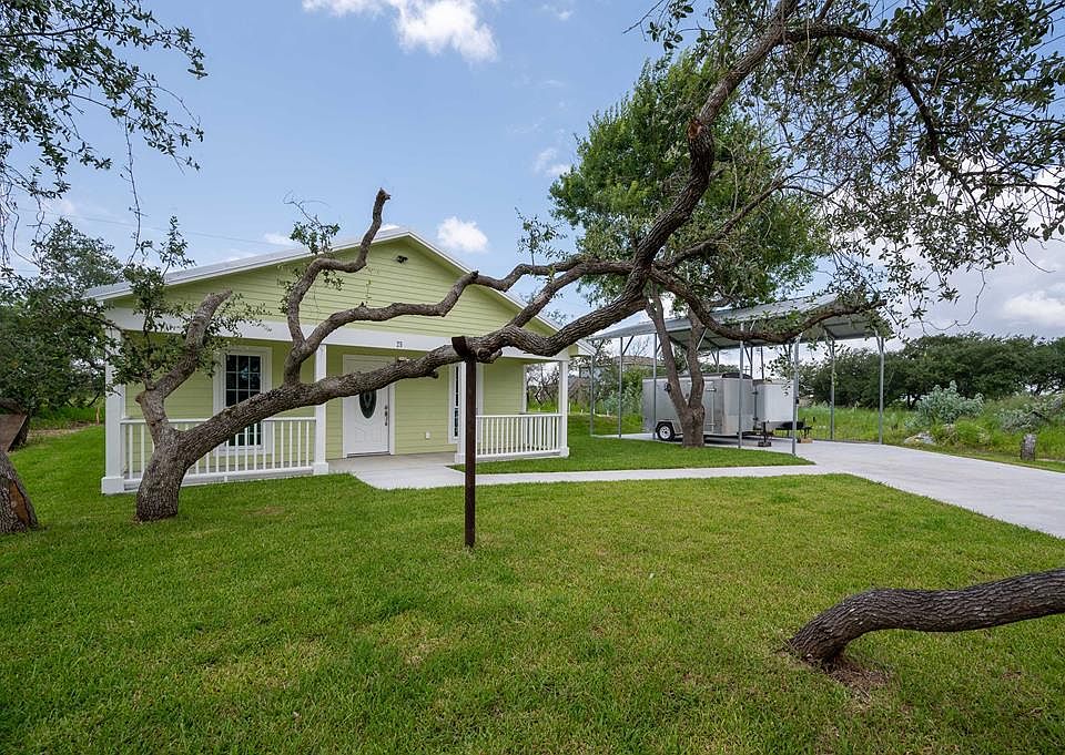 1st image of 25 Red Oak Ln