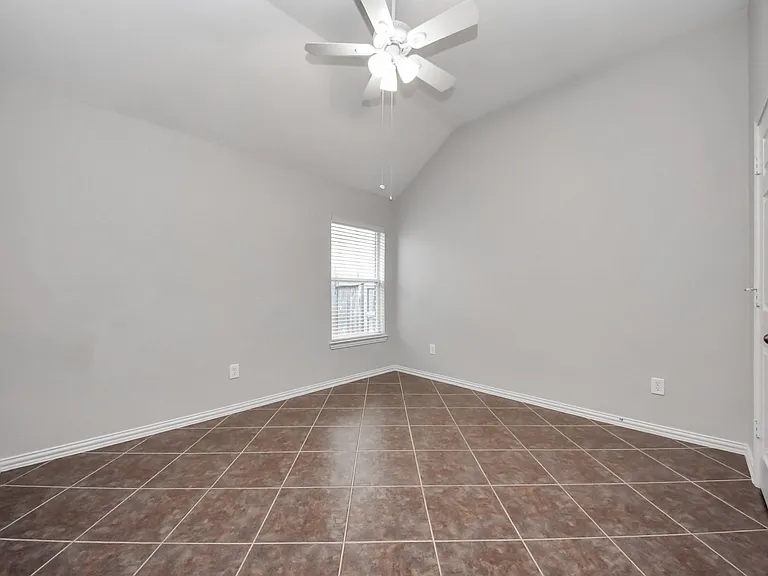 18403 Sierra Falls Ct — Photo 37