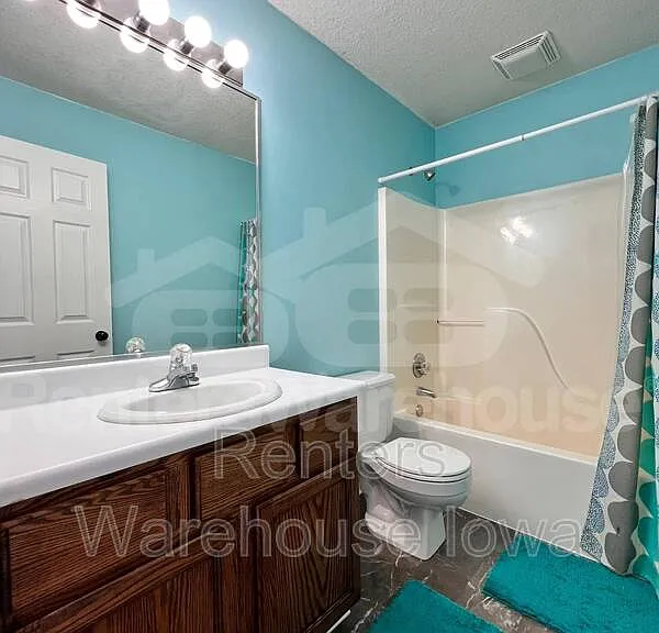 1709 NE Sherman Ct — Photo 19