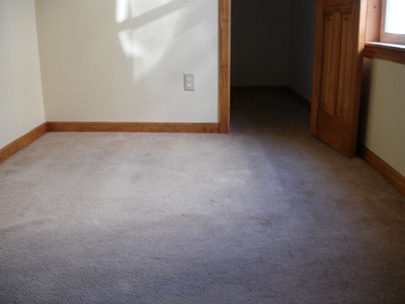 5th image of 734 Olive St