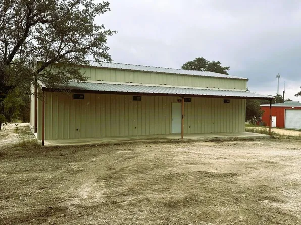 52 Timbers Ln, Leakey, TX 78873